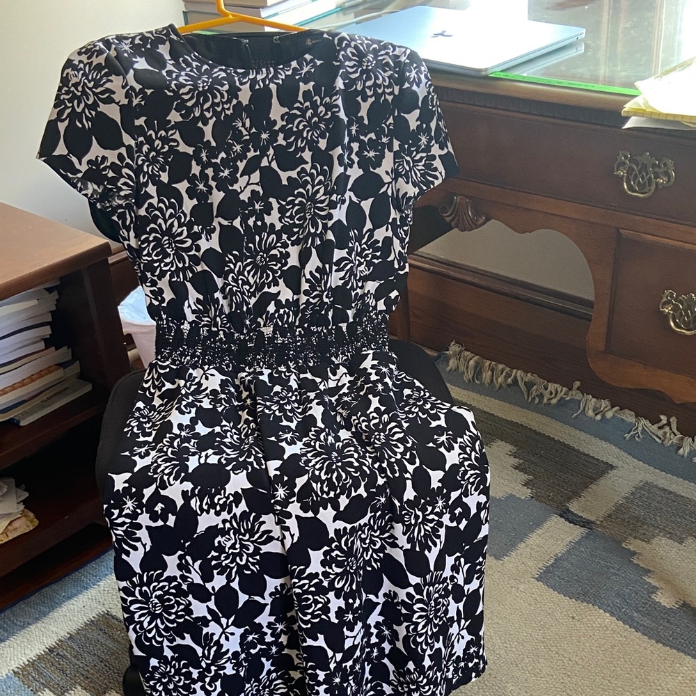Brooks Brothers Black and White Floral Mini Dress